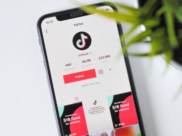 Tiktok est désormais le site internet le plus visité au monde, devant google