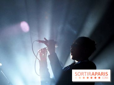 Vök en concert au Point Ephémère à Paris