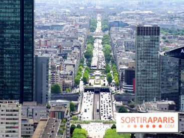 Réouverture du toit de la Grande Arche de La Défense