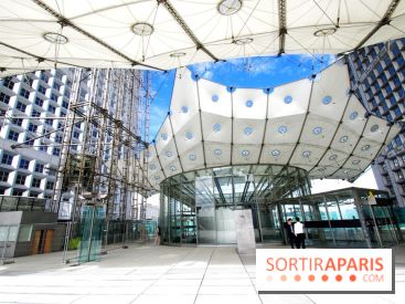 Réouverture du toit de la Grande Arche de La Défense