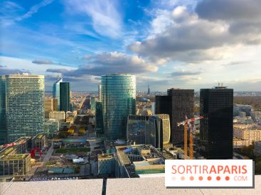 Réouverture du toit de la Grande Arche de La Défense