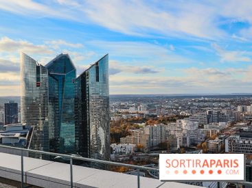 Réouverture du toit de la Grande Arche de La Défense