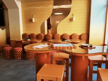 Merci Internet : l'expérience gaming et immersive inspirée des défis web dans le 9e arrondissement