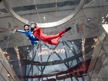 Survolez Hawaï en VR chez iFly, l’expérience de chute libre indoor à Vill’Up