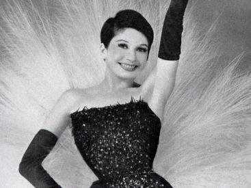 Décès de Zizi Jeanmaire, l'interprète de "Mon truc en plumes"