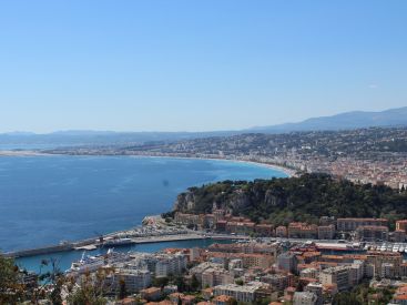 Confinement le week-end : à Nice, la promenade des Anglais fermée par Christian Estrosi