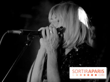 Kim Gordon en concert à Salò