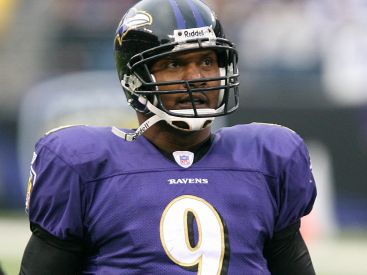 L'Envers du sport : Qui a tué Air McNair ? sur Netflix : Plongée dans les mystères du sport