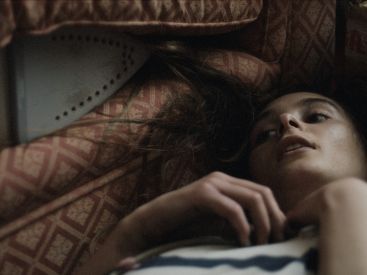 Crasse : drame sensible sur l’enfance brisée au cinéma