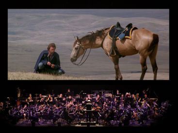 Danse avec les loups en ciné-concert au Palais des Congrès de Paris