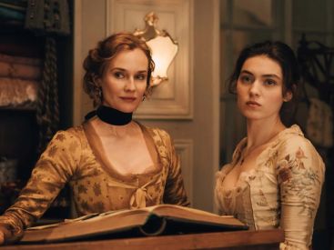 Merteuil : Anamaria Vartolomei et Diane Kruger