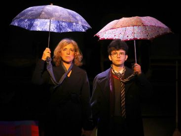 Numéro Deux : pièce de théâtre au Théâtre Tristan Bernard