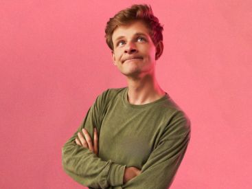 Nico en vrai : nouveau seul-en-scène au Palais des Glaces