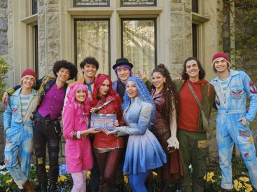 Descendants : La Malédiction du Pays des Merveilles arrive sur Disney+