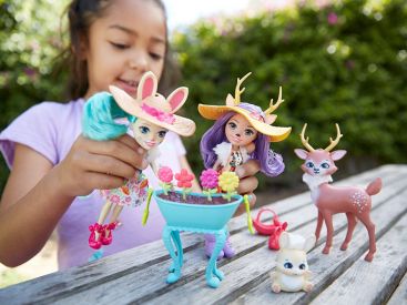 Cadeaux de Noël 2017 pour les enfants : Les Poupées et Mini-Univers