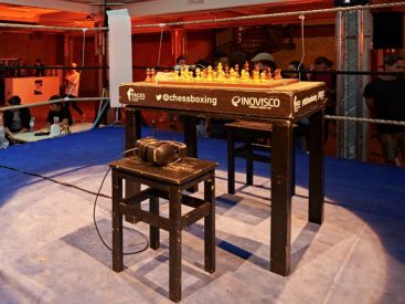 Combats de chessboxing au Cabaret Sauvage à Paris 