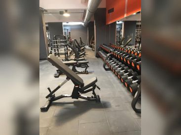 La salle de sport Basic Fit quai de la Loire dans le 10e arrondissement 