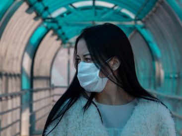 Coronavirus : l'Académie de médecine recommande le port du masque obligatoire dès maintenant 