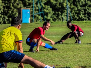 Déconfinement : les entraînements de sports collectifs autorisés à reprendre, sans ballon et sans contact