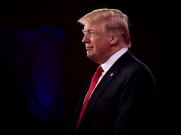 Coronavirus : Donald et Mélania Trump testés positifs au Covid-19