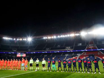 PSG - Basaksehir : après des  propos racistes tenus par l'arbitre, les joueurs quittent le terrain 