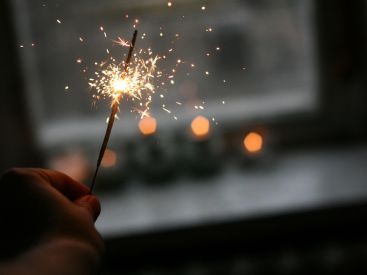 Déconfinement : 70% des Français prêts à respecter le couvre-feu du Nouvel An selon un sondage  