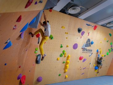 Arkose Didot, la nouvelle salle d'escalade du 14e, lieu de vie éco-responsable 