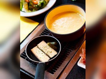 Les Fondus de la Raclette dévoilent une fondue au CBD