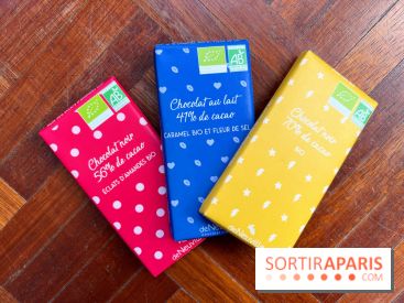 Des roses en trompe-l'œil et des mini-tablettes chez De Neuville pour la Fête des Mères 2022