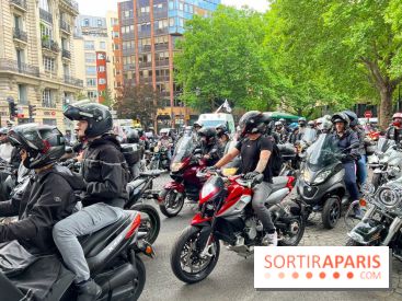 Manifestation de motards à Paris contre le stationnement payant des deux-roues