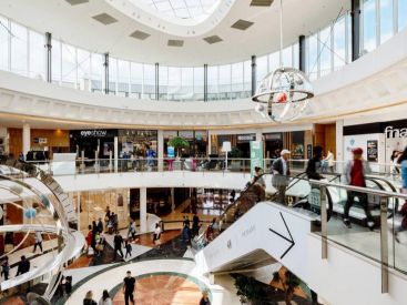 Reconfinement : Evry 2 innove avec le shopping en visio