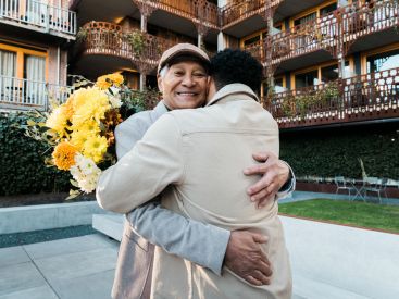 Des bouquets de fleurs offerts aux quatre coins de Paris 
