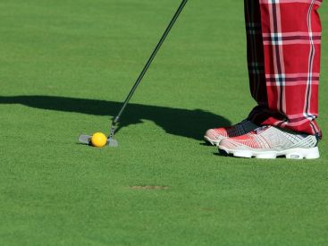 Chill & Golf, le bar insolite du 17e arrondissement de Paris