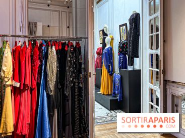 L'exposition haute couture gratuite de Chloé par Karl Lagerfeld, dans un sublime hôtel particulier