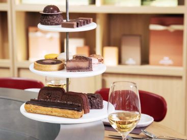 Tea Time de Pâques Maison du Chocolat à la Grande Épicerie de Paris