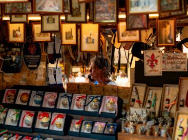 Les marchés nocturnes de Paris et d'Île-de-France, entre produits frais et créations artisanales