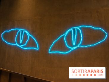 Claude Lévêque installe une œuvre à l'UGC Velizy