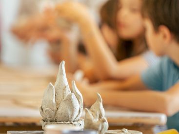 Sport et céramique en famille au Musée national de Sèvres !