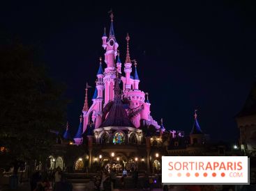 Visuels Disneyland Paris château nuit