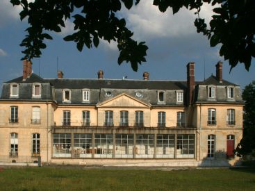 Chateau de Chanorier musée de la Grenouillère Croissy sur Seine