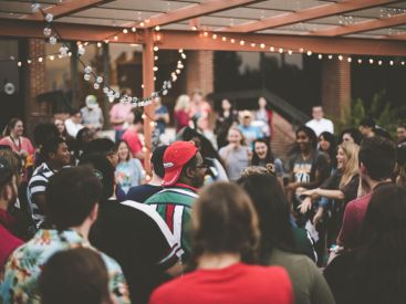 Coronavirus : les soirées étudiantes et la musique amplifiée dans la rue strictement interdites