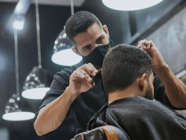 Déconfinement : la réouverture des coiffeurs autour du 1er décembre ?