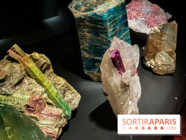 Photos Exposition Pierres Précieuses, du minéraux aux bijoux avec le Joaillier Van Cleef & Arpel vue