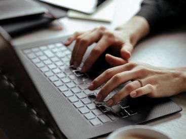 Bons plans pour les étudiants et les plus précaires : les adresses abordables à Paris