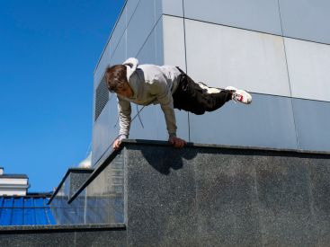 Chase Tag : le jeu du chat et de la souris s'installe à Evry avec une arène en libre accès (91)