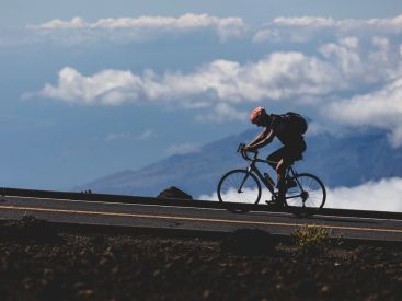 L'Echappée, un spectacle sportif seul en scène autour du vélo, au Théâtre La Flèche