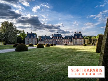 Le Château de Breteuil, ses jardins remarquables et contes de Perrault 