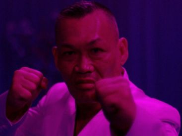 Copenhagen Cowboy, la série de Nicolas Winding Refn pour Netflix se dévoile dans un trailer musclé