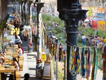 Le marché le plus coquin de Paris s'installe au Hasard Ludique en octobre