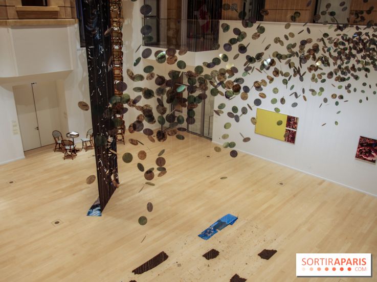 Le synthétique au cœur de l’humain, nos photos de l'expo au Centre culturel canadien